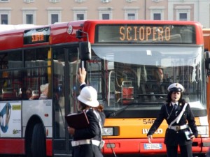 sciopero-bus-610x458