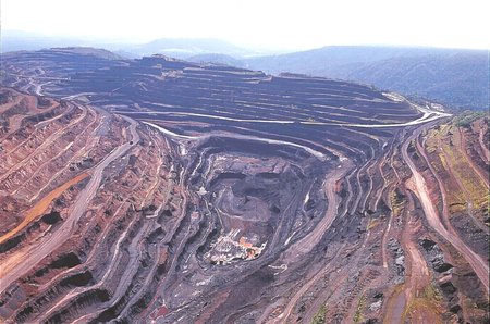 Rio Doce: un fiume di fango e ferro