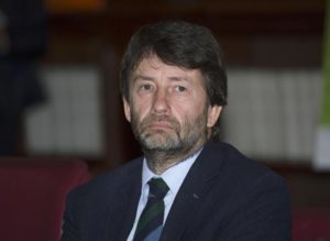 Il ministro dei Beni e delle Attivita' Culturali e del Turismo, Dario Franceschini, durante la conferenza stampa di presentazione della 24° edizione delle ''Giornate FAI di Primavera'', presso il Mibact, Roma, 9 marzo 2016. ANSA/GIORGIO ONORATI