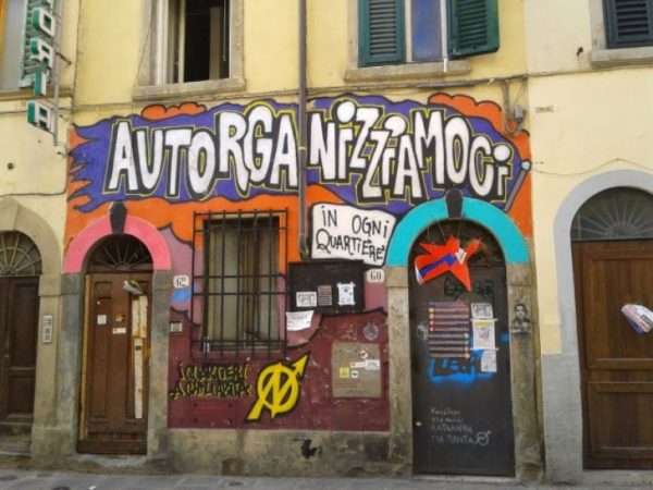 La distopia fiorentina dietro una tazzina di caffè
