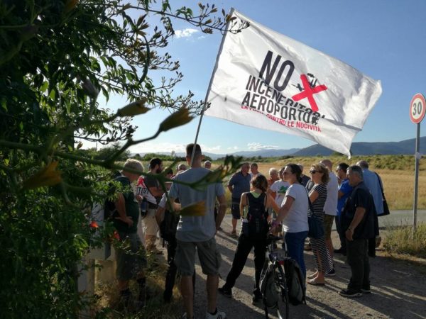 Toscana Aeroporti aggredisce la Piana, a difenderla solo gli abitanti