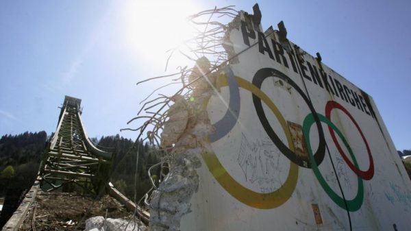Olimpiadi 2032 a Firenze: sprezzo del ridicolo o malafede?