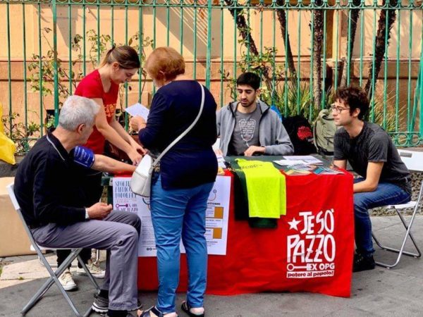 Un ecografo per l'ex-OPG di Napoli. Campagna di solidarietà per ambulatorio popolare