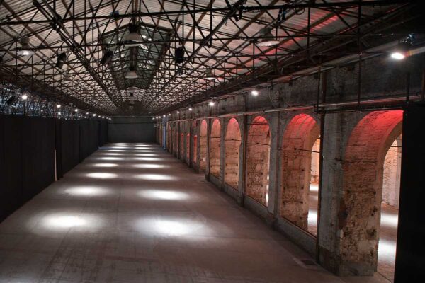 Officine Grandi Riparazioni e stazione Leopolda: salviamo almeno la memoria