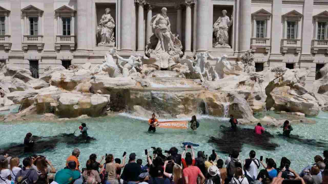 Ultima Generazione: “Sull’ambiente il Governo vuole mantenere uno status quo che fa comodo a molti”